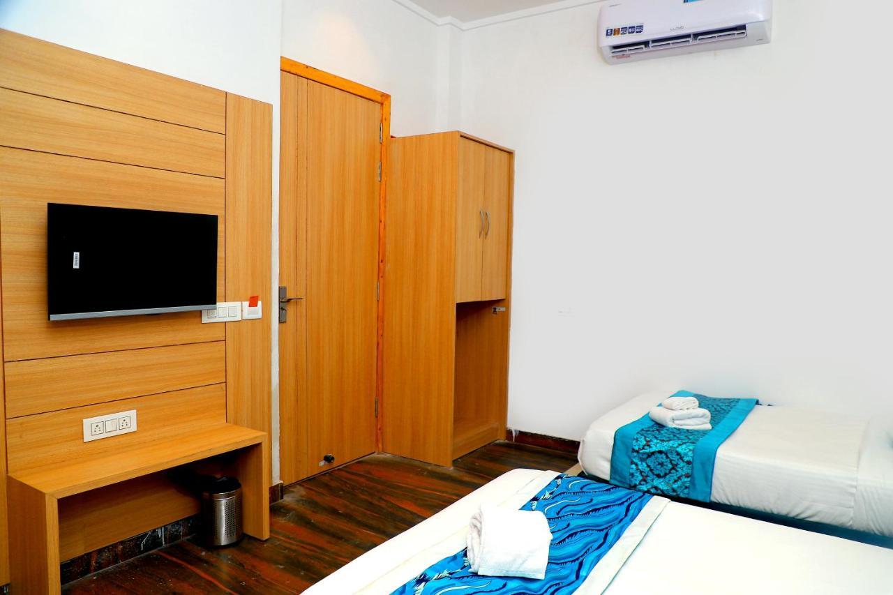 Hotel Diamond View Αμριτσάρ Εξωτερικό φωτογραφία