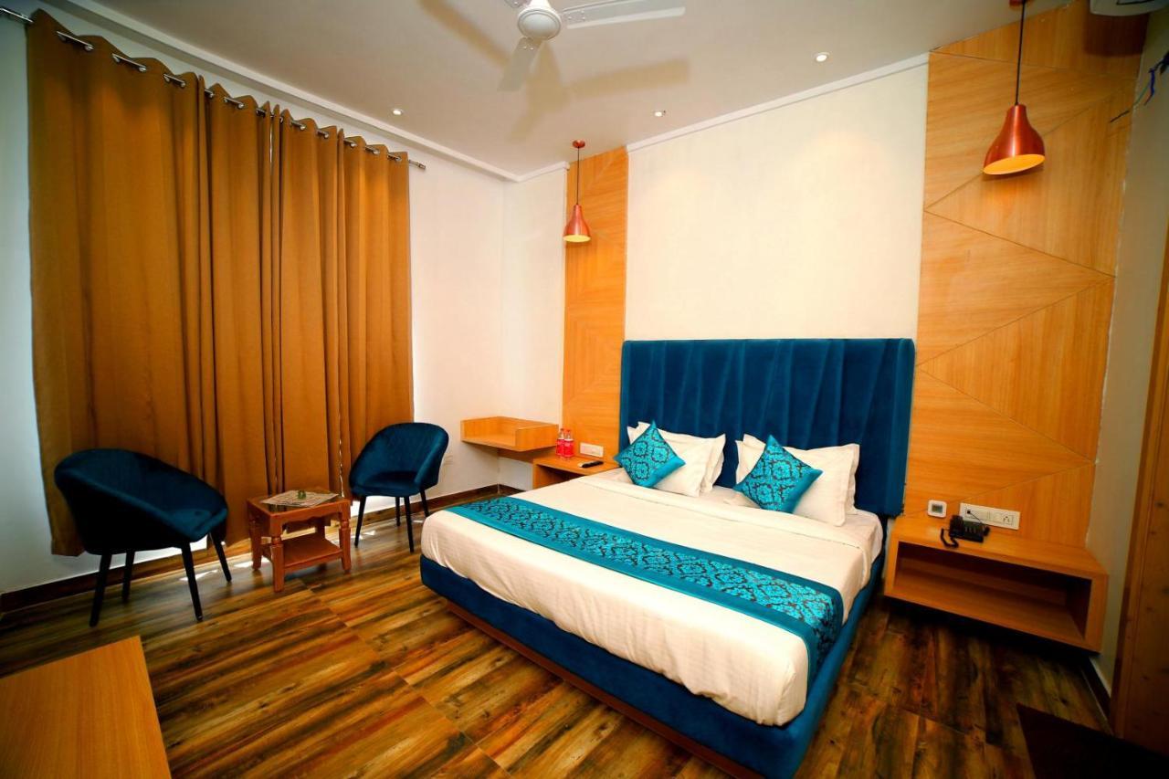 Hotel Diamond View Αμριτσάρ Εξωτερικό φωτογραφία