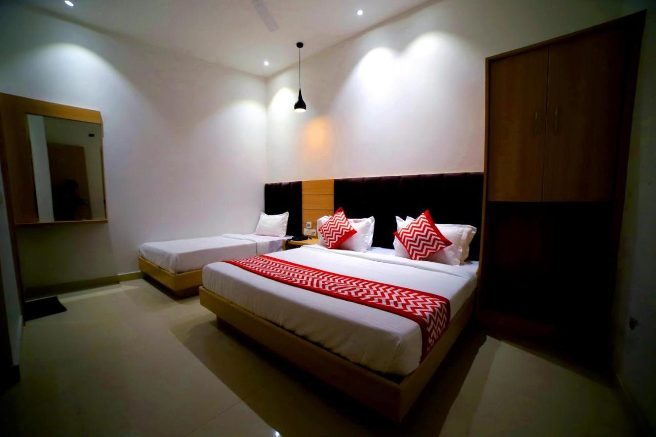 Hotel Diamond View Αμριτσάρ Εξωτερικό φωτογραφία