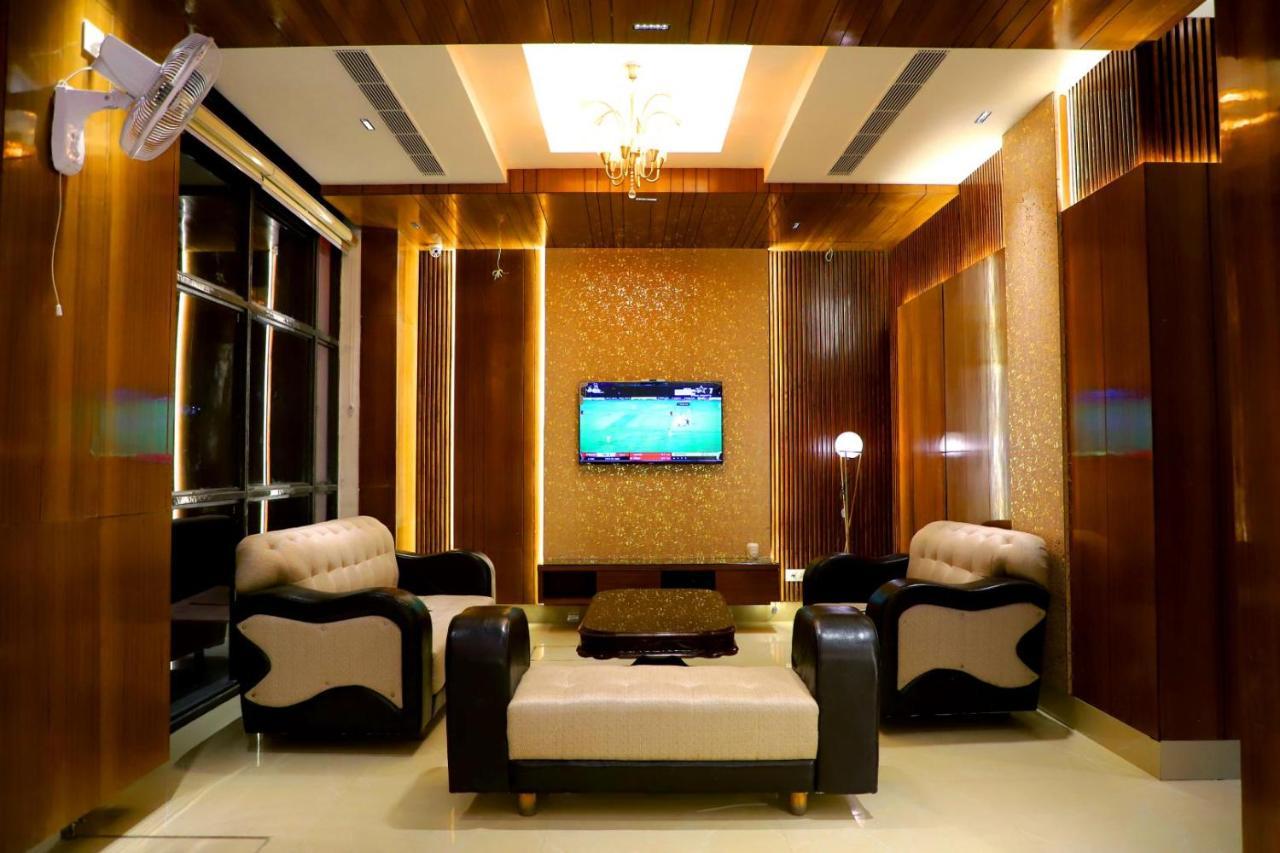 Hotel Diamond View Αμριτσάρ Εξωτερικό φωτογραφία